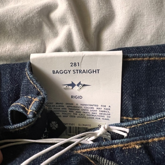 Lucky Brand Baggy Straight Blue Jeans - Picture 4 of 4